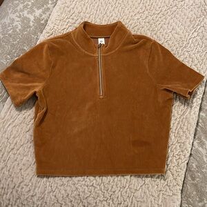 Alo Yoga Micro Corduroy Winter Break Mock Neck Short Sleeve - M